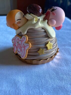 Nintendo Kirby Pink Brown Cream Collectible Dessert Figure